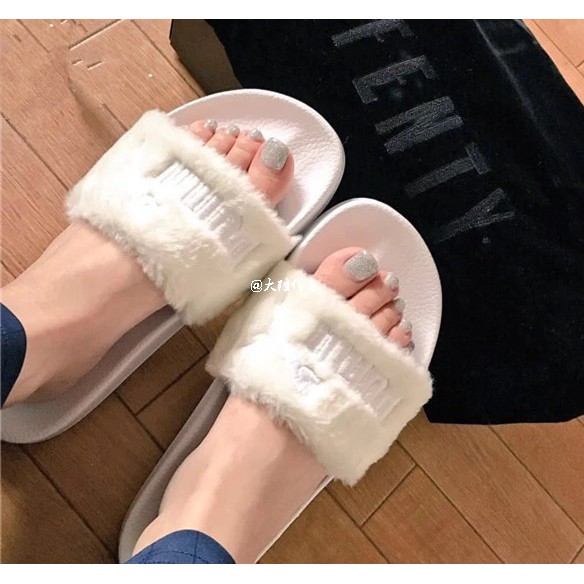 puma fenty flip flops