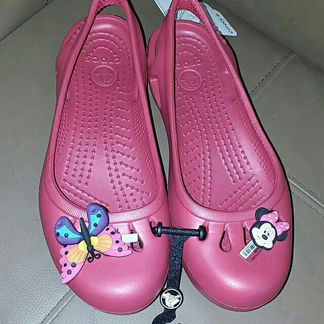 Crocs malindi ( pearl red ) Shopee Malaysia