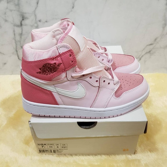 sepatu nike air jordan 1