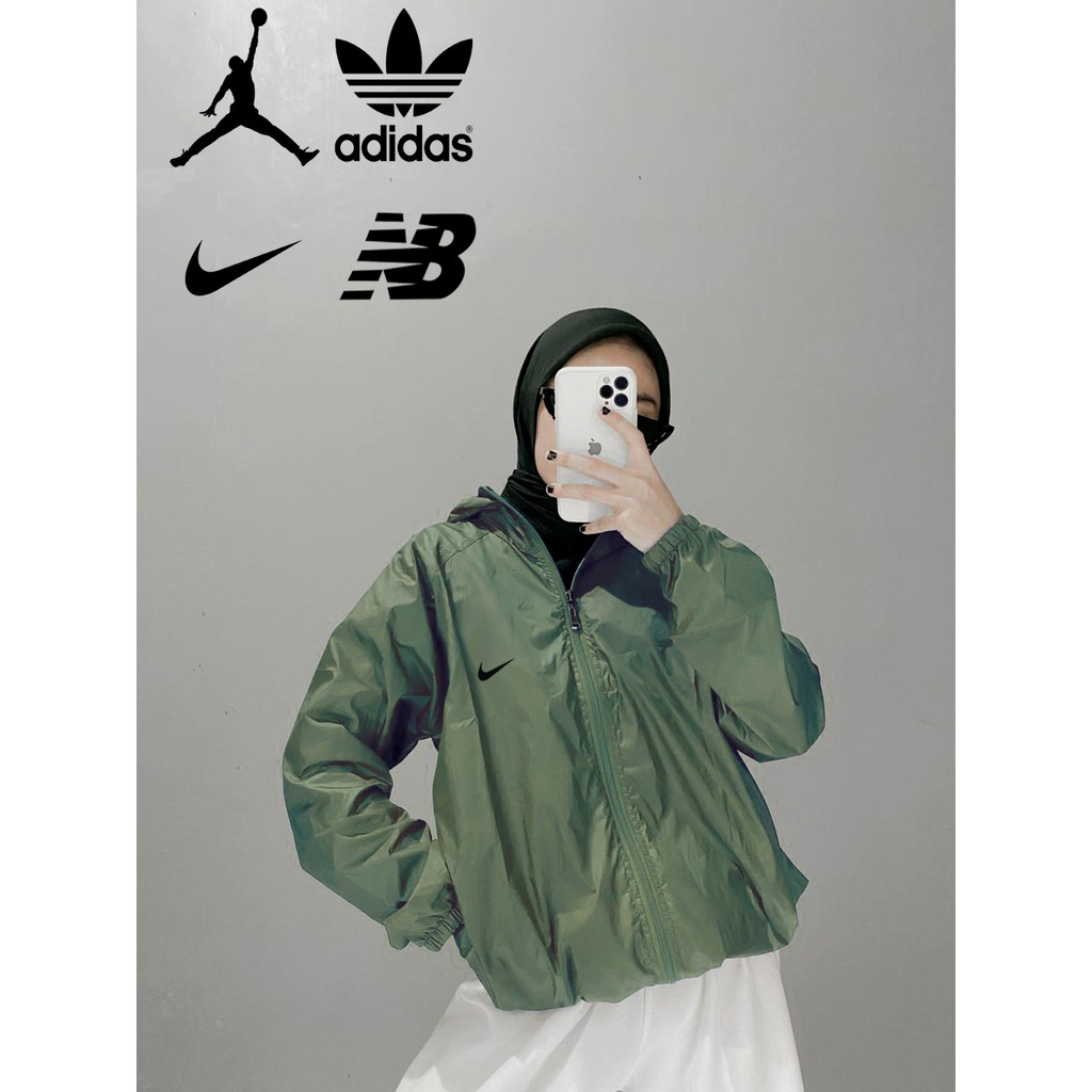 Women / Men Jackets Anti UV Parachute Waterproof Sun Protection Waterproof Jogging Jackets