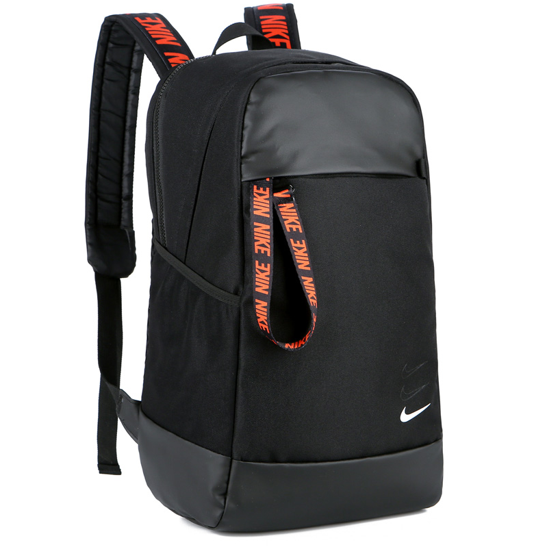 nike essential backpack