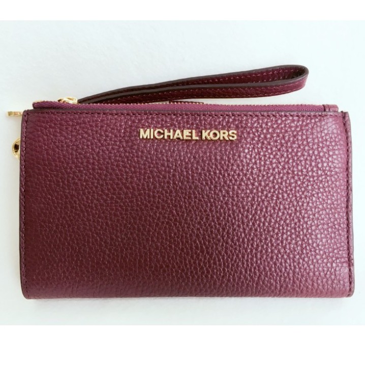 michael kors wristlet purse