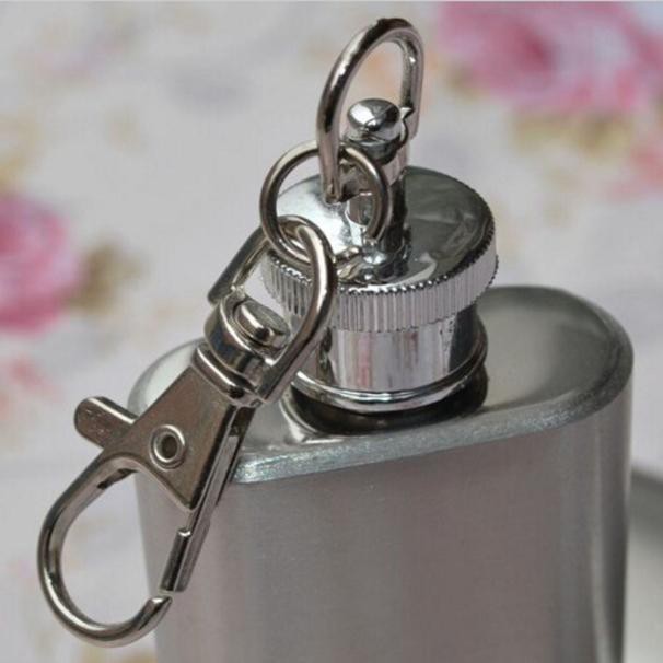 Hip Flask Alcohol Flagon Mini Stainless Steel Flagon with Keychain Vintage Flask