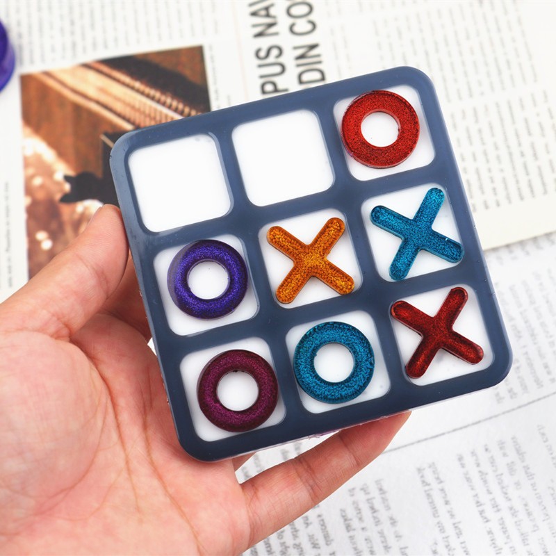 2 Pieces Tic Tac Toe Board Game Resin Molds XO Board Game Silicone Mold Family Game Epoxy XO Casting Molds for DIY Crafts Kids Adult Table Game Home Decoration Handicrafts Making 