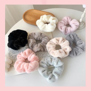 【Ready Stock】Fluffy Wool Soft Scrunchies Women Fashion Hair Tie Accessories  Hair Band Sweet Hair Ties Scrunchies