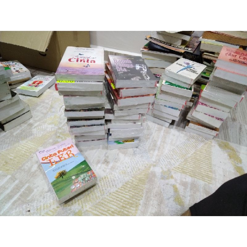 UPDATE 12/11/2022 Novel Melayu (A) Novel Cinta Romance Kondisi Nos dan