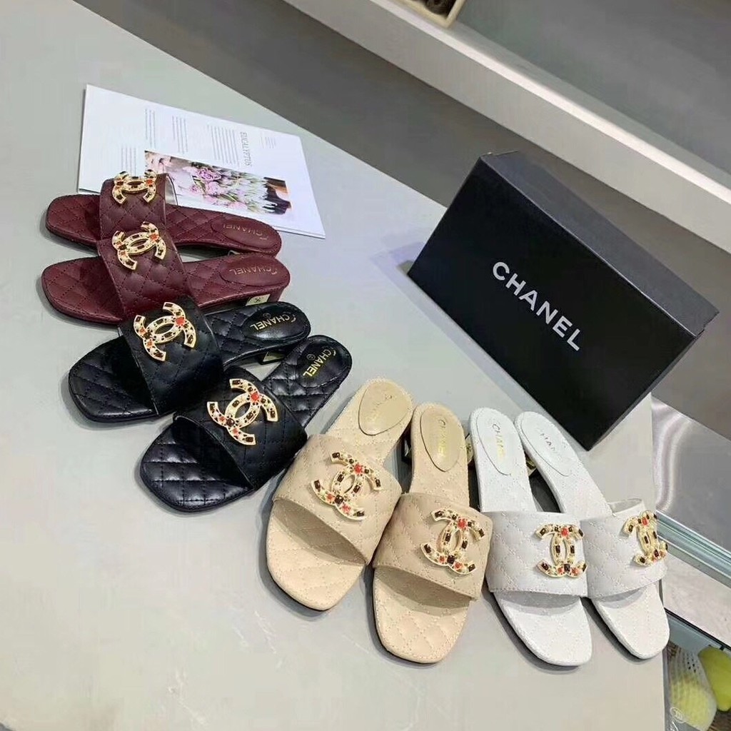 chanel beach slippers