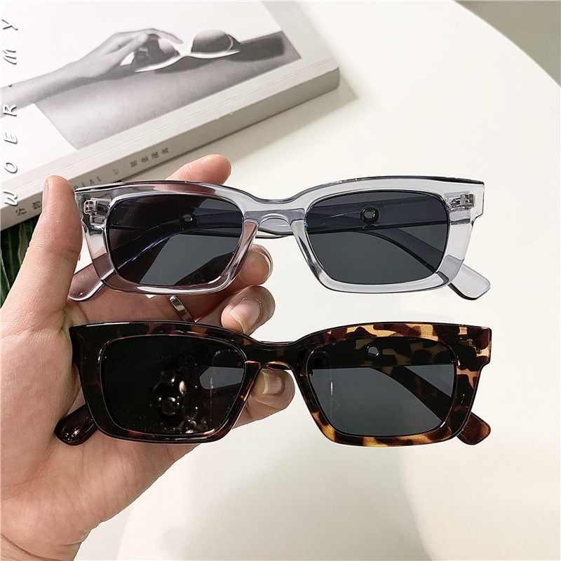 [WOER] UV400 Protection Fashion Retro Square Sunglasses For Women/Men