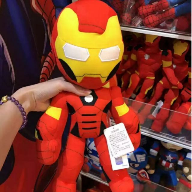 spiderman and ironman toys