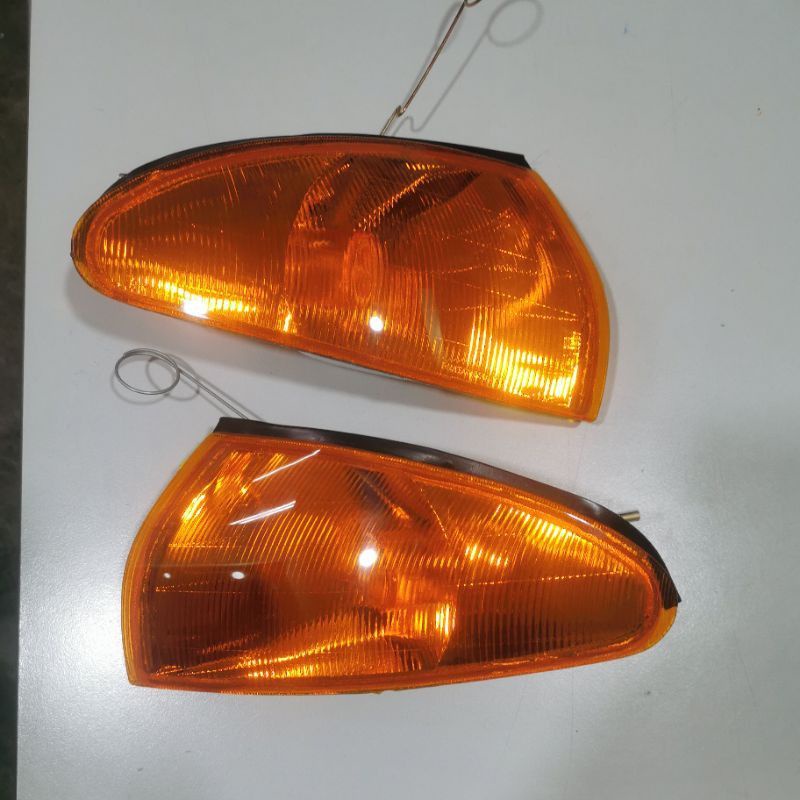 signal oren wira corner lamp wira jdm Shopee Malaysia