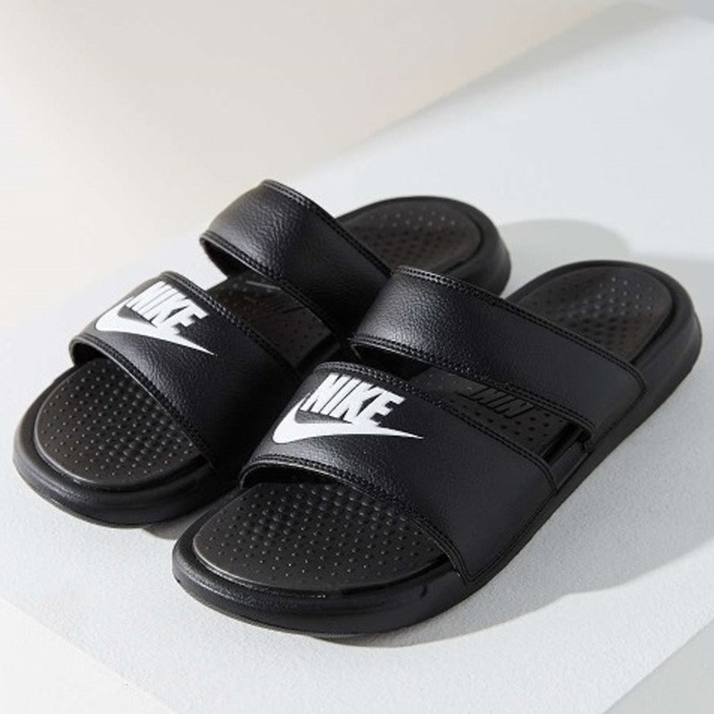 nike squeeze me flip flops