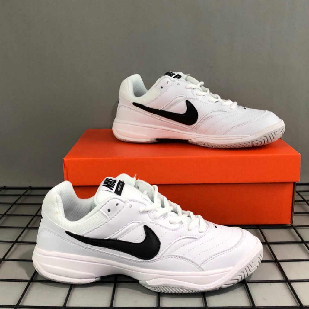 nike unisex tennis shoes