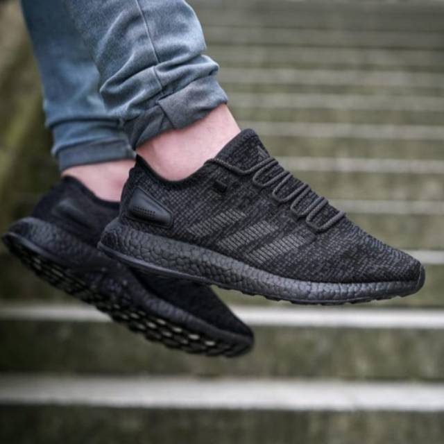 pure boost triple black