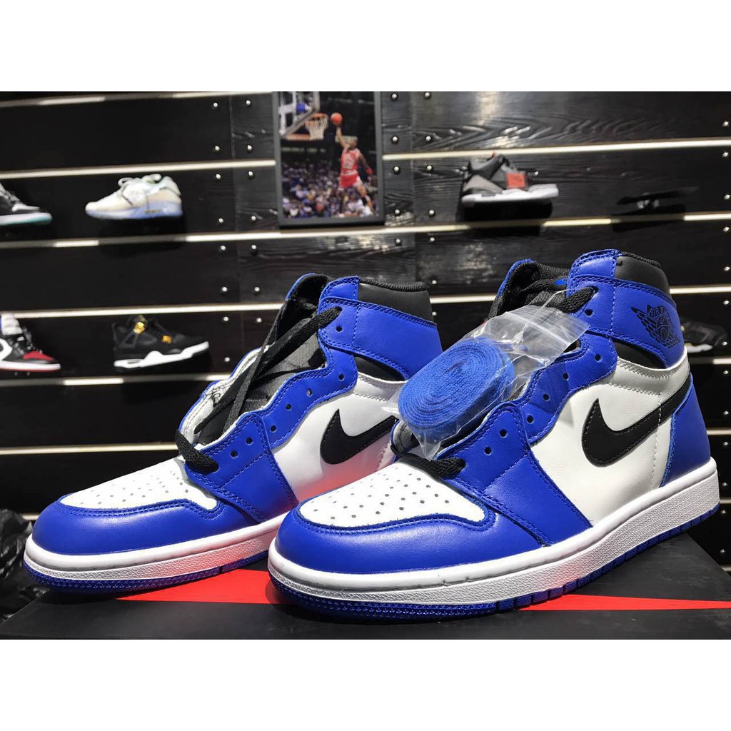 aj1 blue white