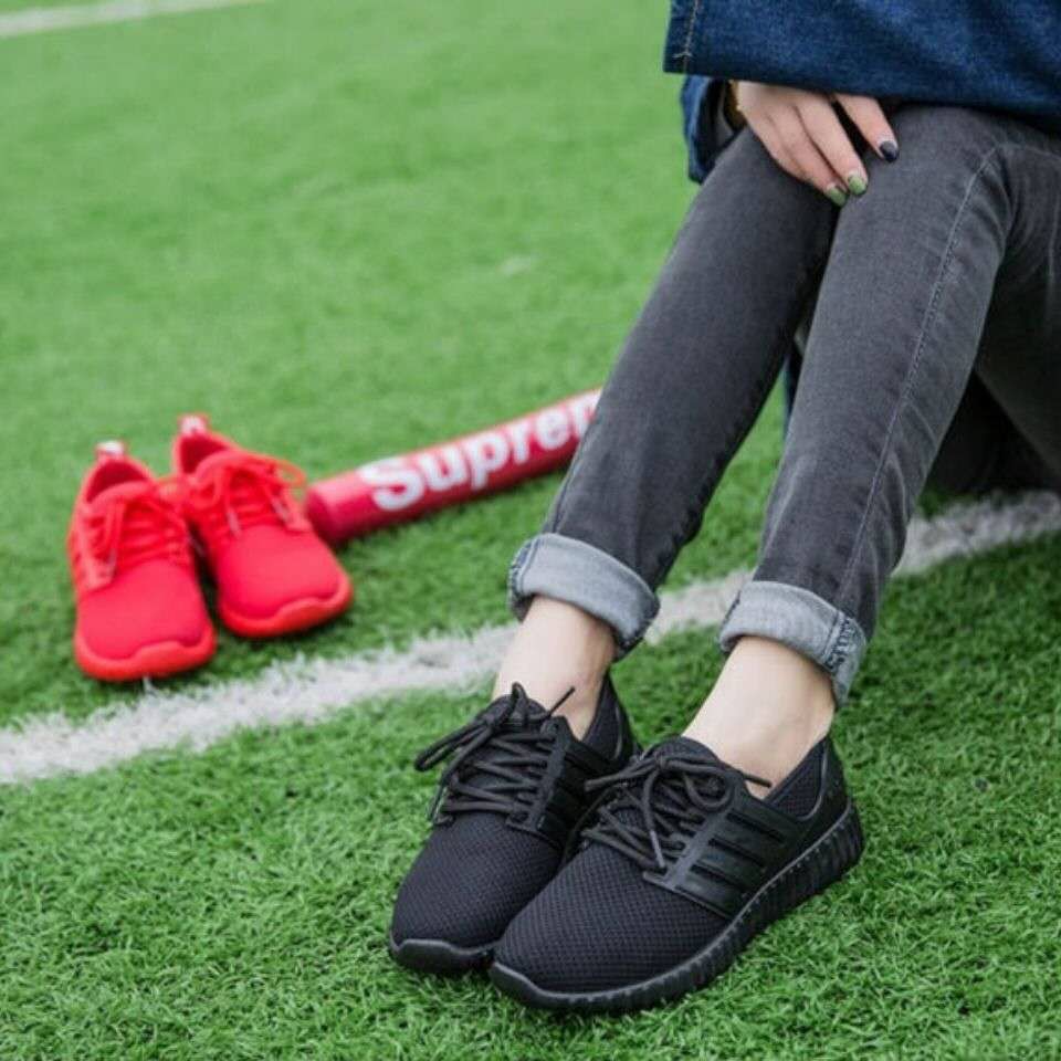 extra wide canvas shoes womens