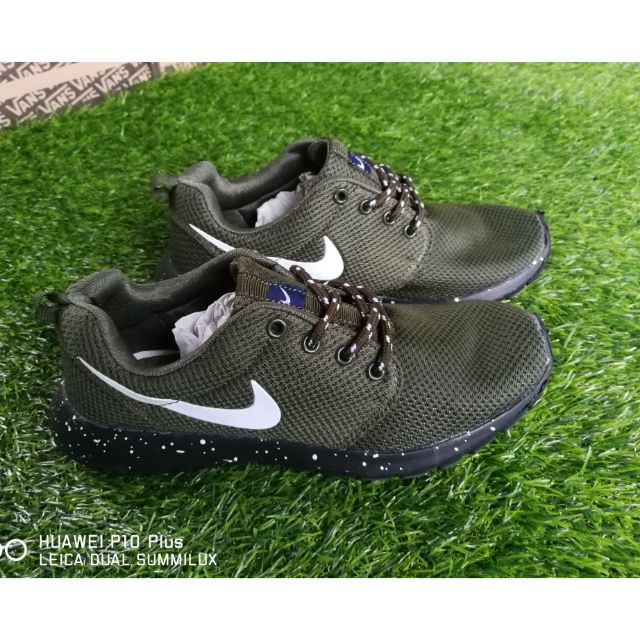 nike roshe dark green