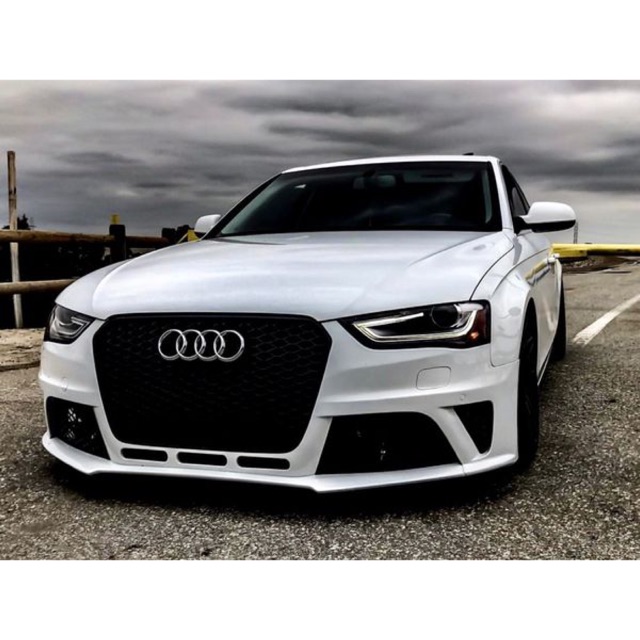 Audi A4 B8 B8 5 Conversion Rs4 Front Grill Grille Kidney Logo Emblem Shopee Malaysia