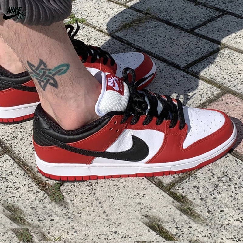nike dunk sb low chicago