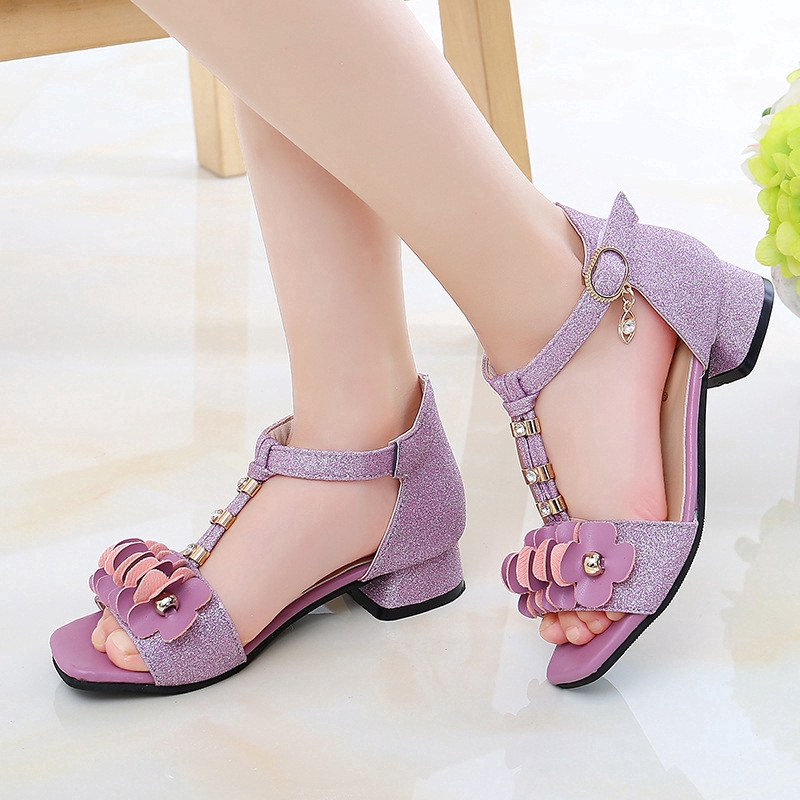 sandal girl new