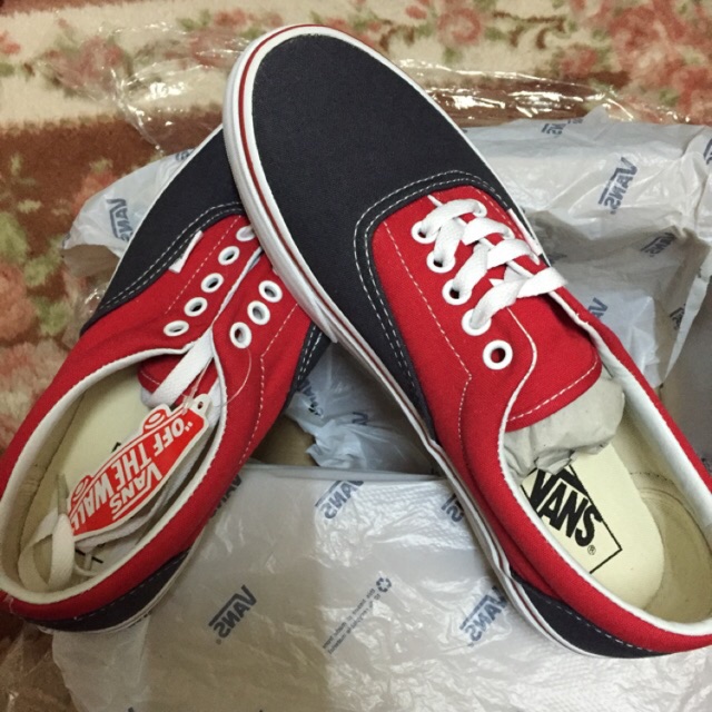 vans era 2 tone black red