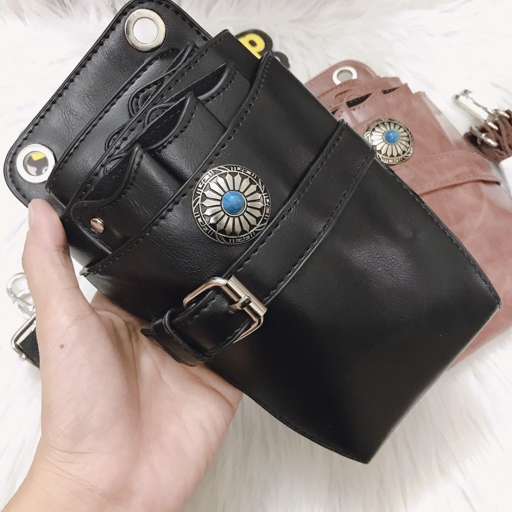 Salon-standard professional hair scissors leather bag