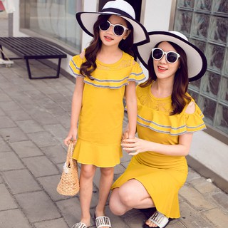 mum and daughter outfits