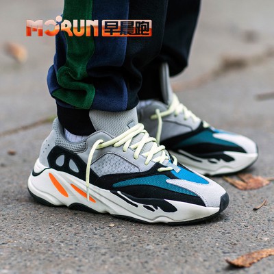 yeezy 700 original