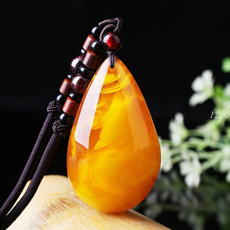 beeswax necklace