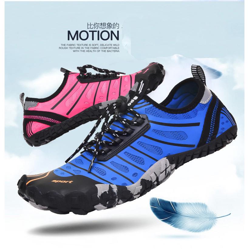 mens hiking and water shoes