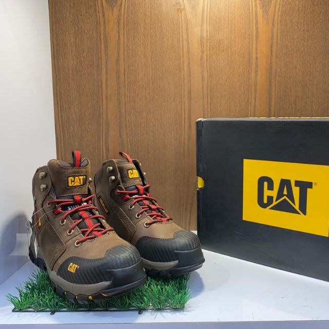 caterpillar navigator boots review