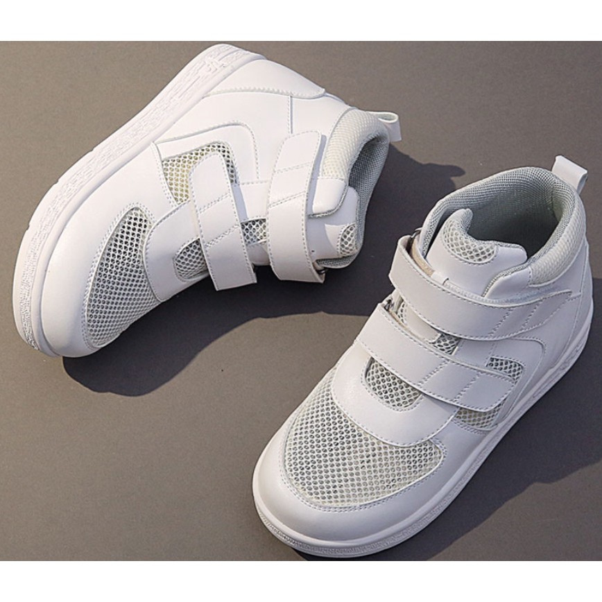 shoes made for flat feet