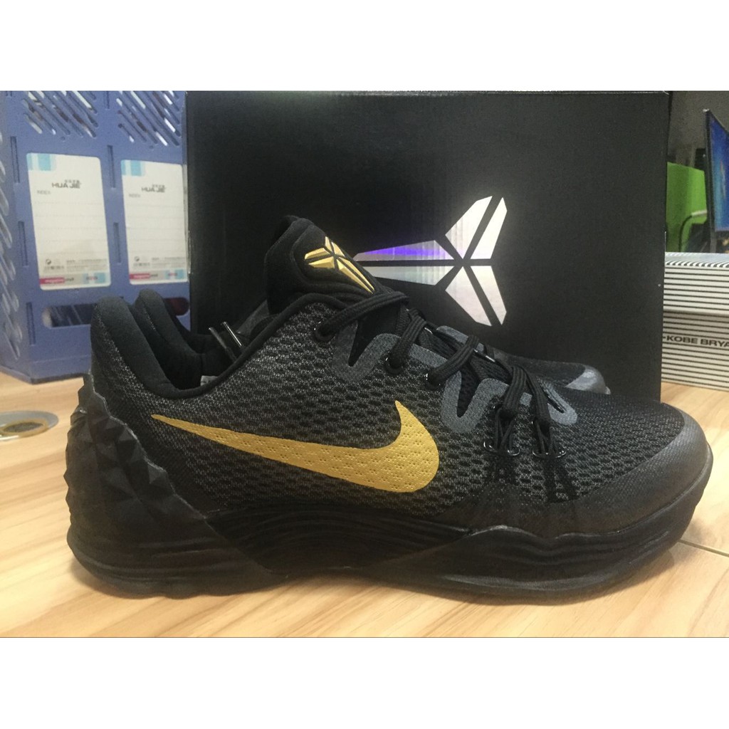 nike basketball shoes kobe