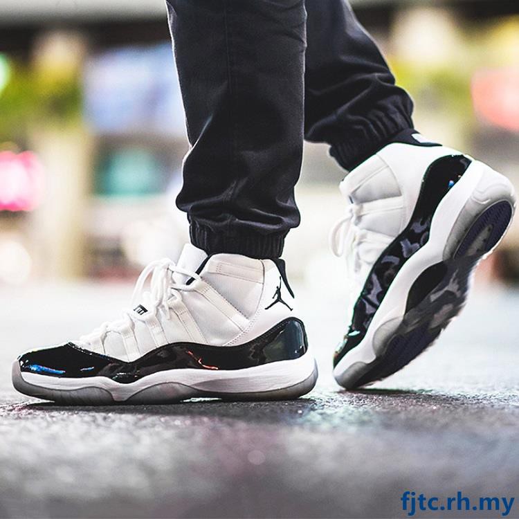 aj11