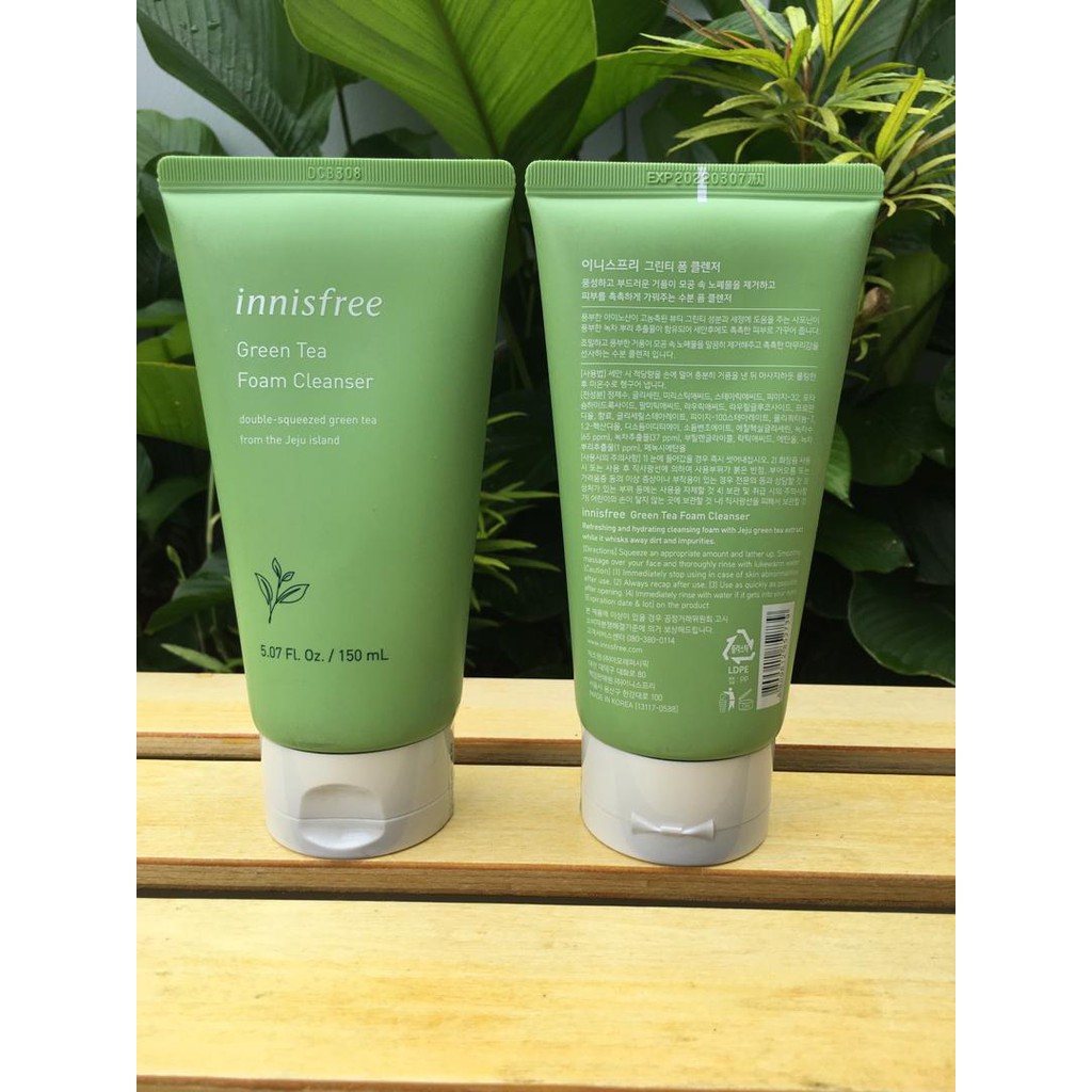 innisfree hydrating cleansing foam with green tea