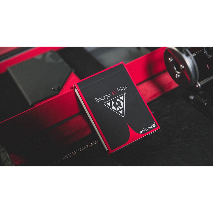 Limited Edition Wolfram V2 Rouge et Noir Playing Cards Collection Set LIMITED 