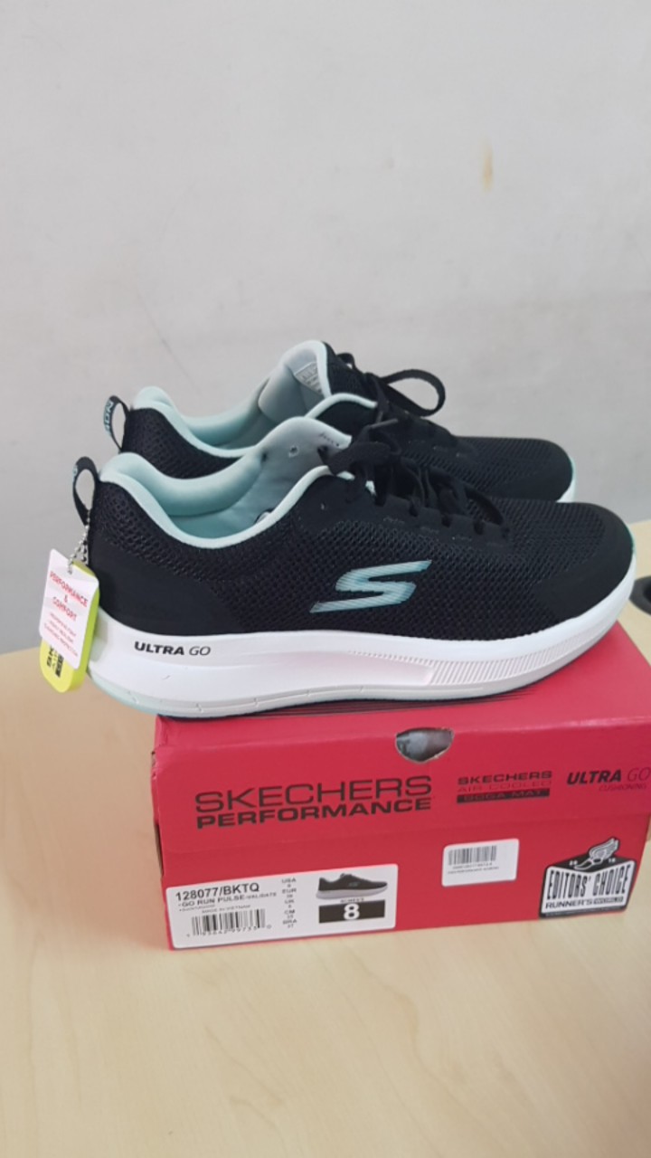 skechers 128077