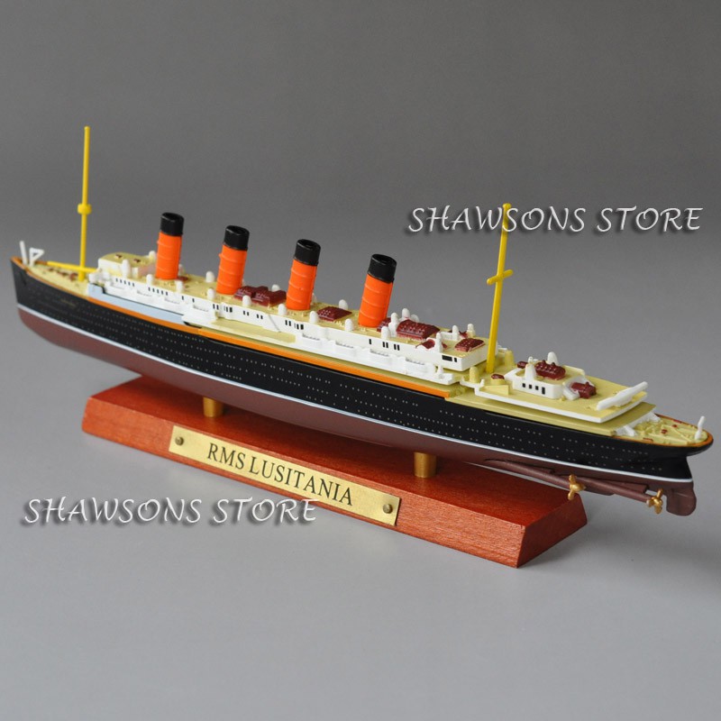 lusitania toy