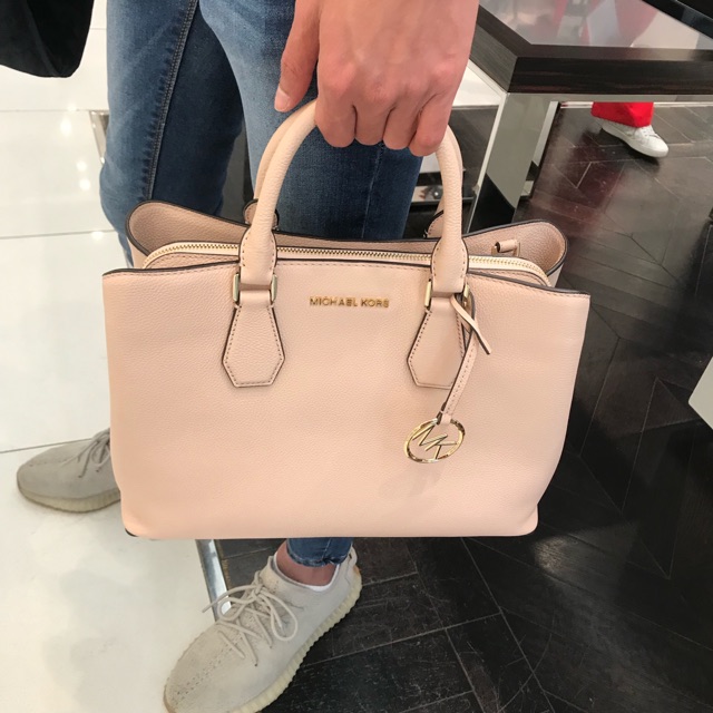 michael kors small satchel