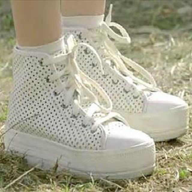 Dots Shoes Shopee Malaysia