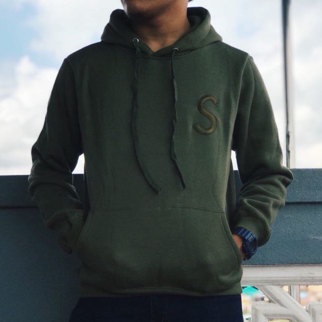 s logo sweatshirt