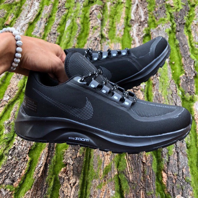 nike zoom utility