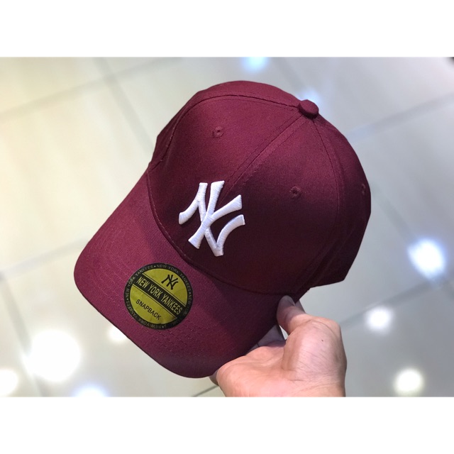 maroon ny cap