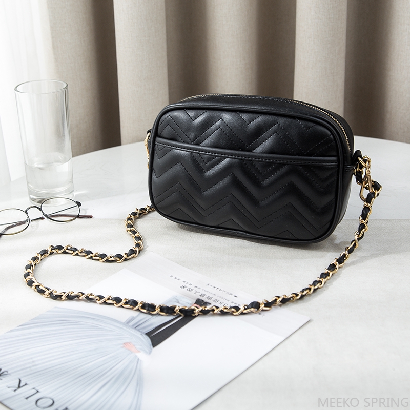 crossbody quilted chain bag