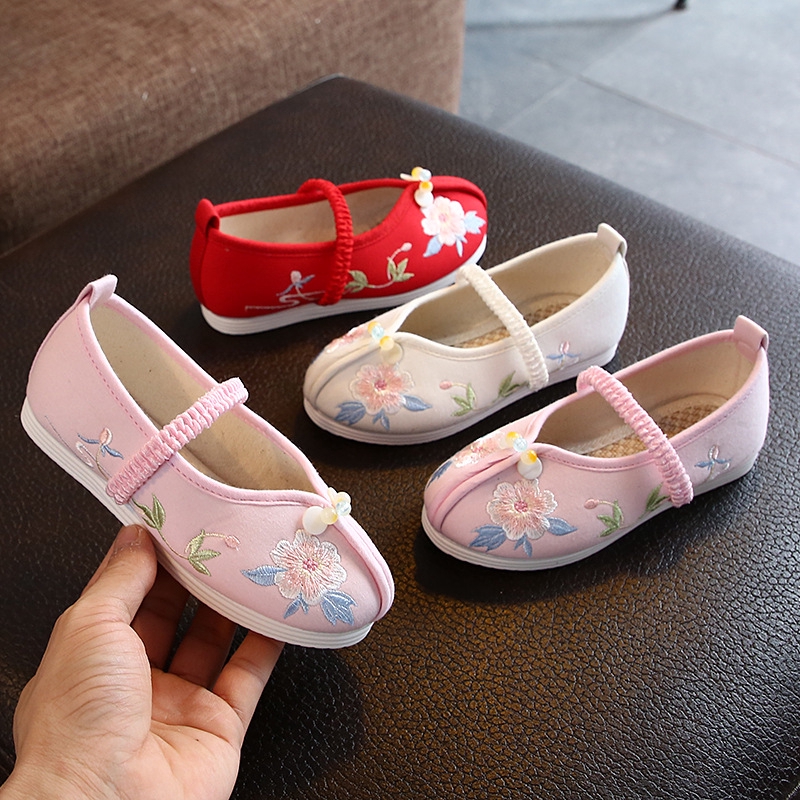 ethnic shoes for baby girl