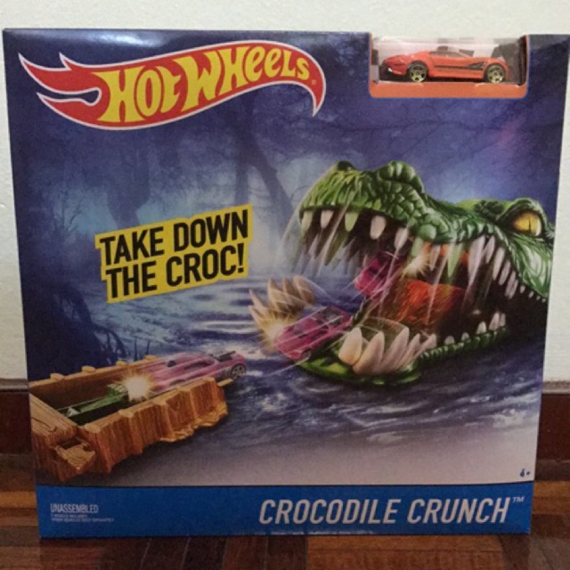 hot wheels track with crocodile