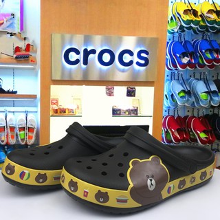 crocband line friends clog
