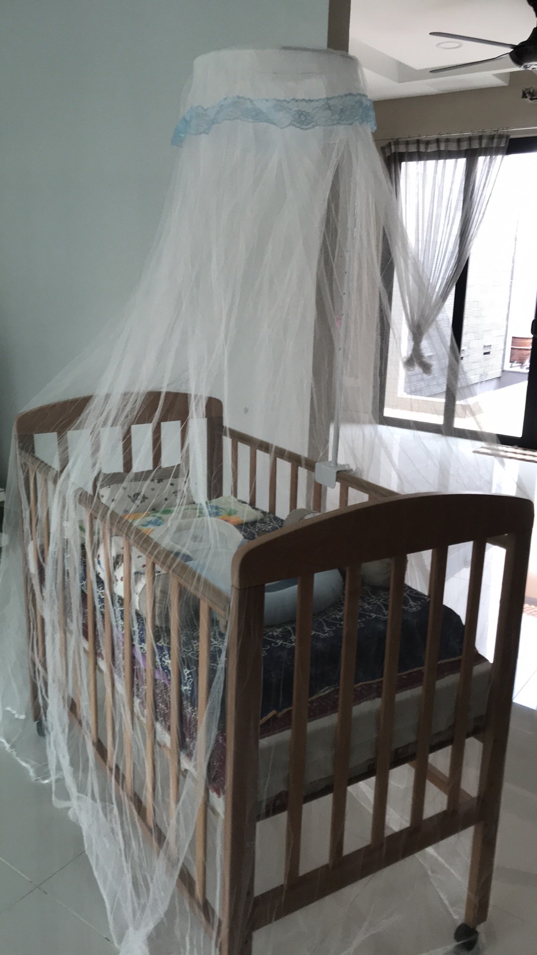 kelambu baby cot