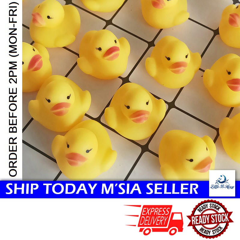 [Little B House] Swimming Shower Baby Mini Yellow Ducks Rubber Bath Duck Bathing Water Toys 洗澡玩具小黄鸭 Mainan Itik -BT245