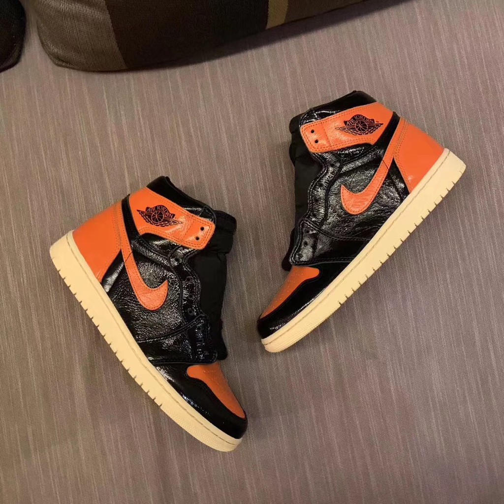 jordan 1 black starfish pale vanilla