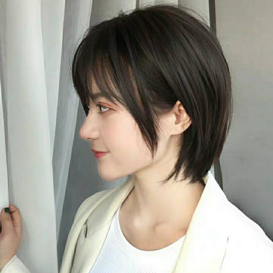 Fesyen Rambut Pendek Wajah Bulat